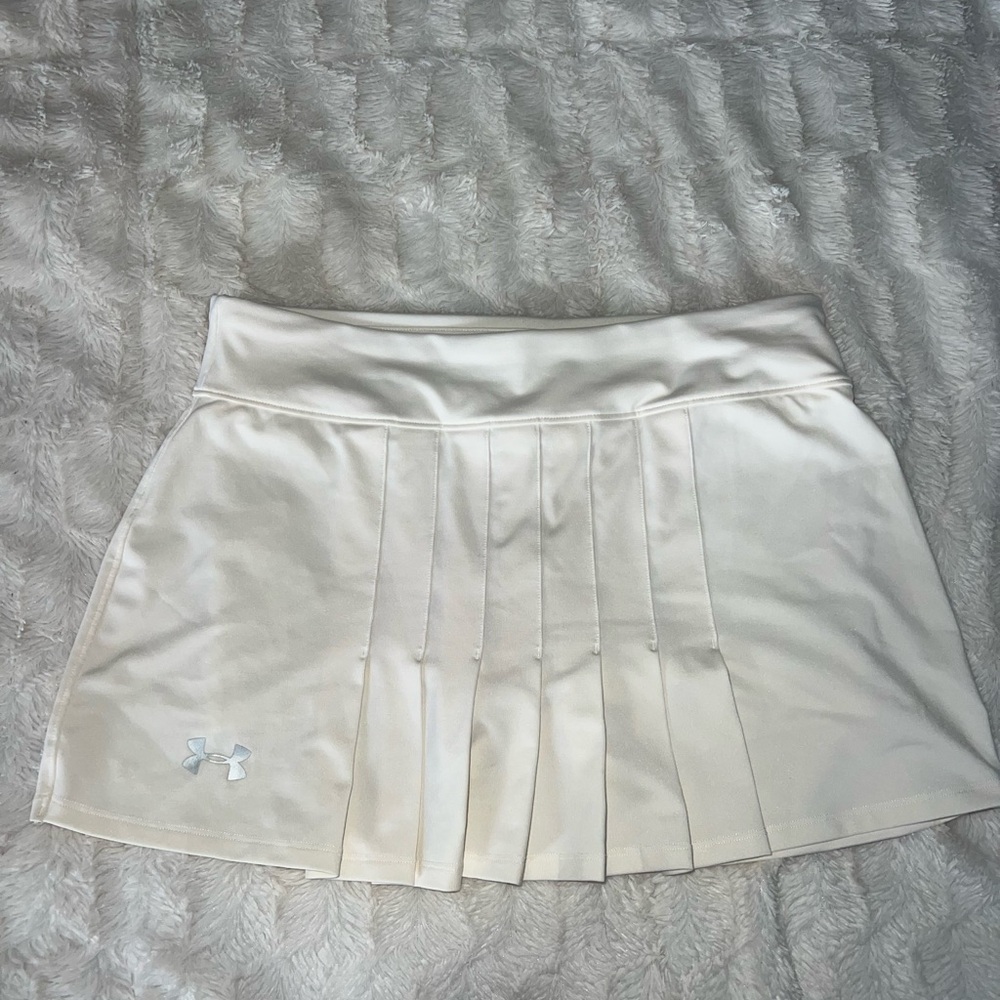 Under Armour White Pleated Skirt